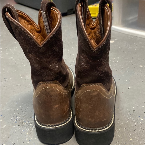 Ariat Brown Western Boots - Picture 5 of 6